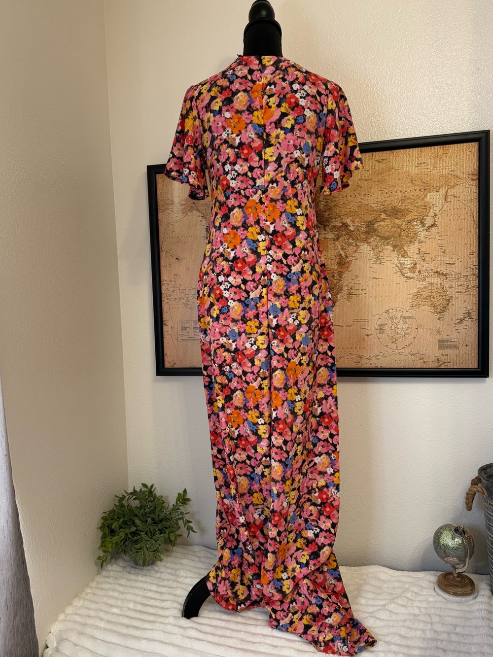 Nasty Gal floral jumpsuit size 4 - Picture 4 of 8